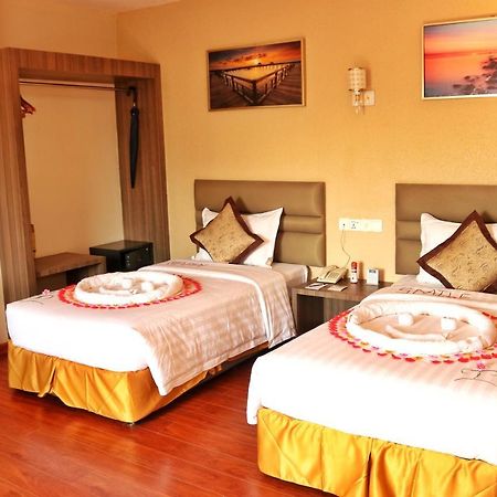 Hotel Htein Thar Таунджи Экстерьер фото